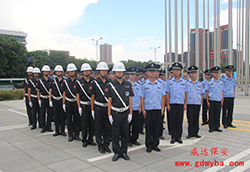 东莞保安公司六玄网132432惊呆，土豪金版人民币居然被认为是假钞？